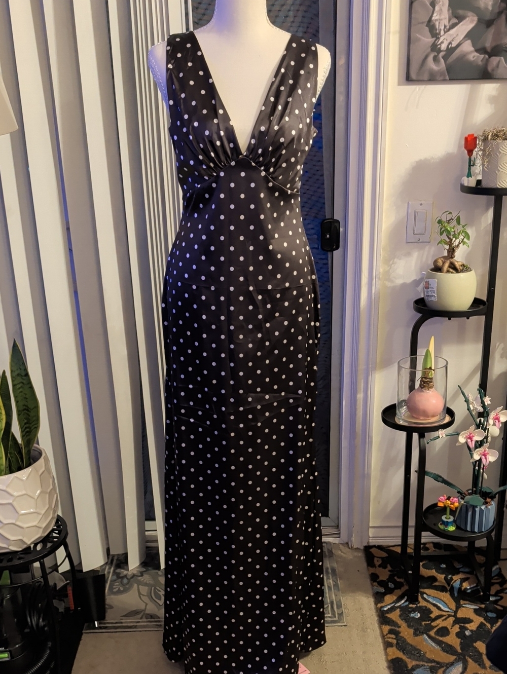 PrettyLittleThing Black Maxi Dress with White Polka Dots